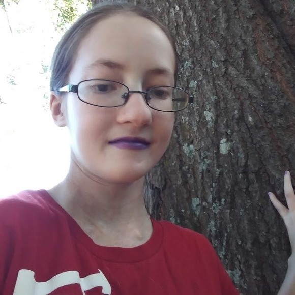 Meet your Posher, Cheyanne - Picture 1 of 1